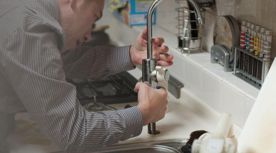 Professional same day plumber in Roseville, IL